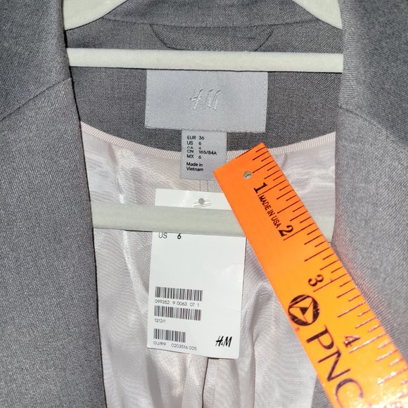 H&M Blazer Gray Size 6 Career Jacket Work - Picture 4 of 13